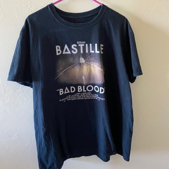 T-shirt - Picture 1 of 3